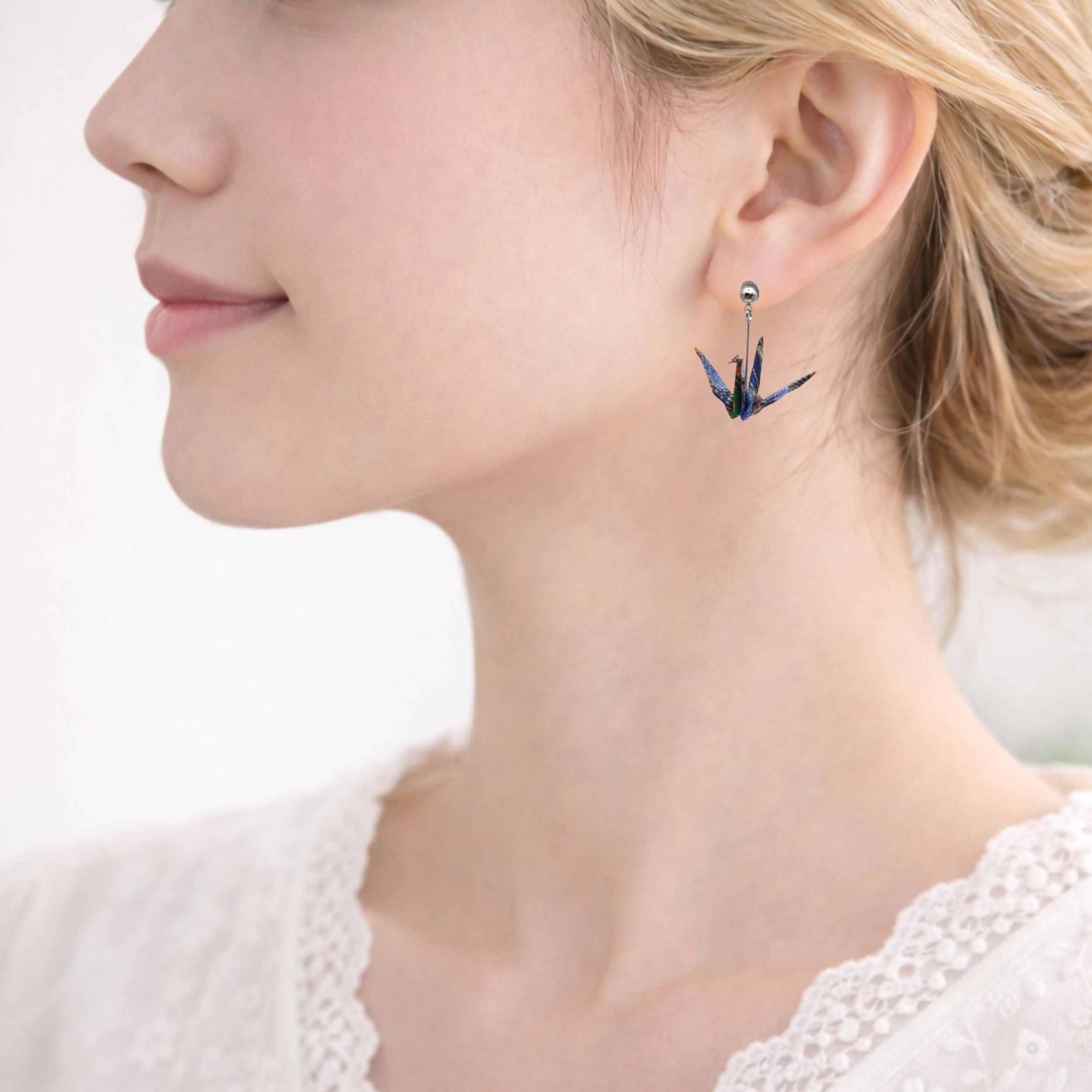 のレン 折鶴ピアス / 折り紙アクセサリー ニッケルフリー金属使用 箱入り