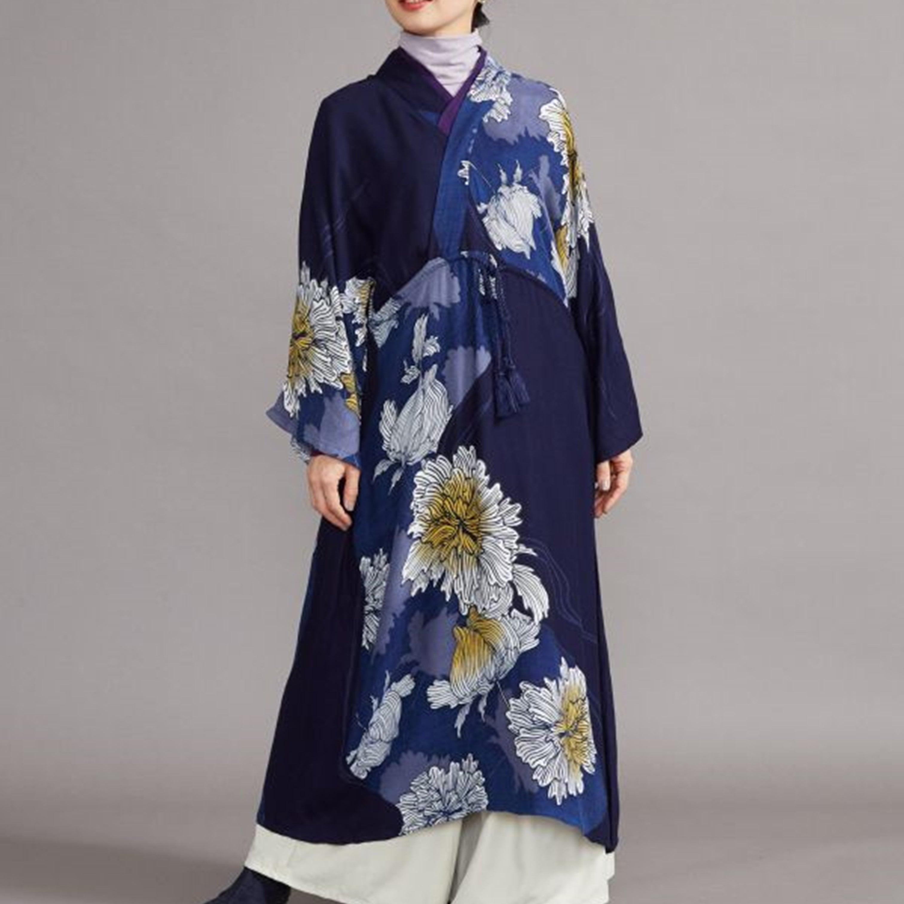 倭物やカヤ 花いかだならいワンピース
