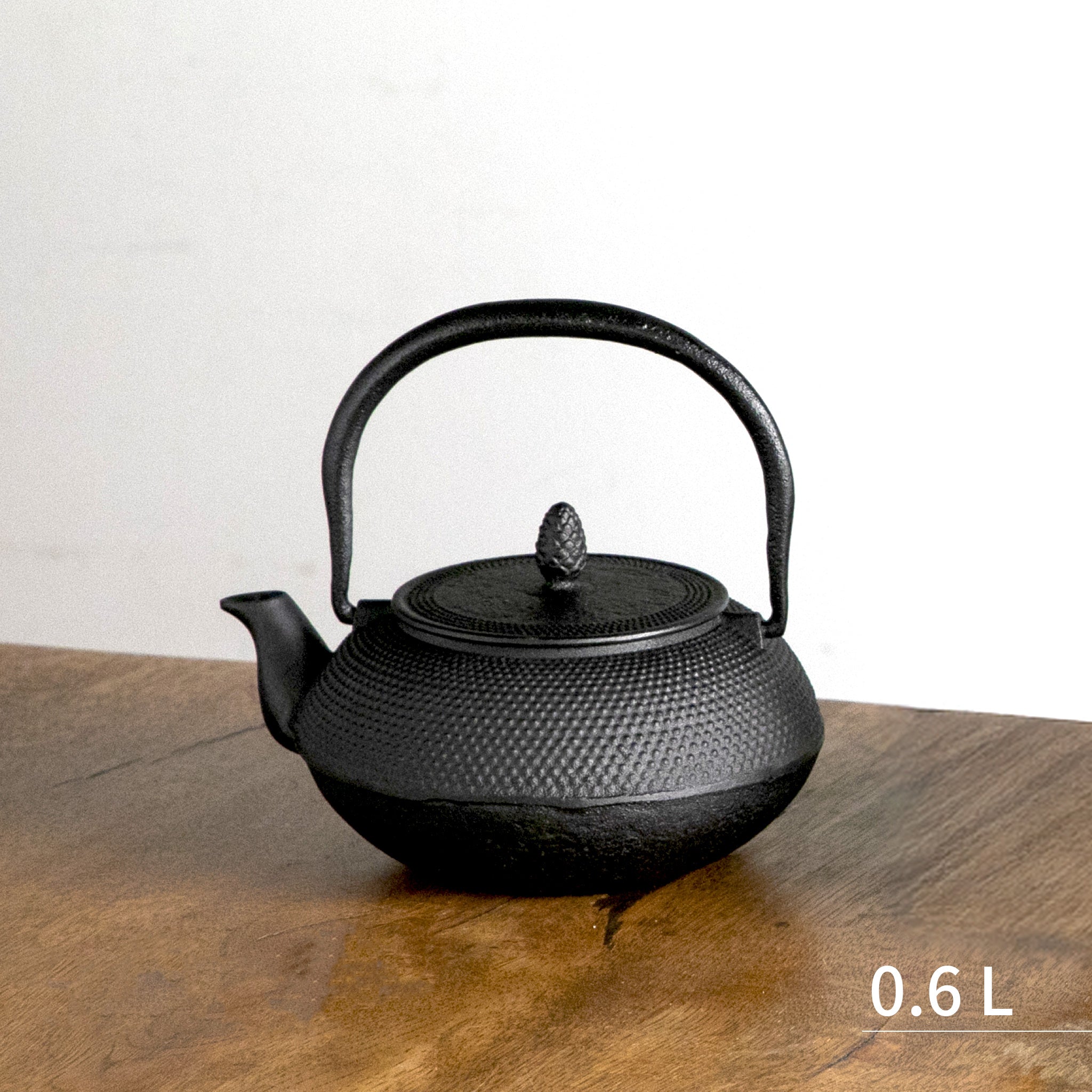 ロジアソシエイツ 南部鉄器 鉄瓶 あられ
